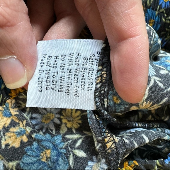 Johnny Was Silk Blend Print Joggers - Picture 7 of 8